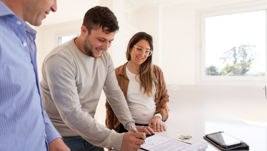 Como a MIA facilita a coleta de documentos para compra de imóveis