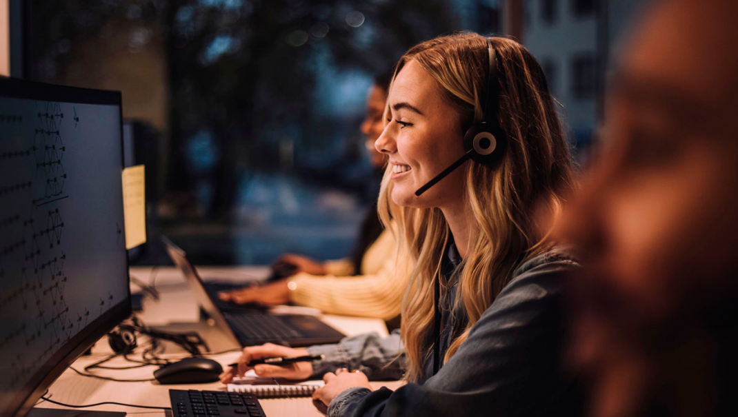 Como a MIA permite visualizar atendimentos, agendamentos e transferências em tempo real