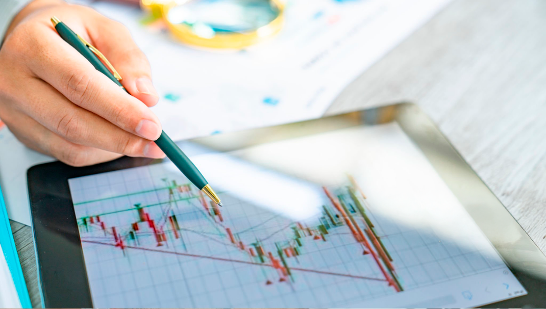 Como análises preditivas feitas com IA podem guiar decisões de vendas