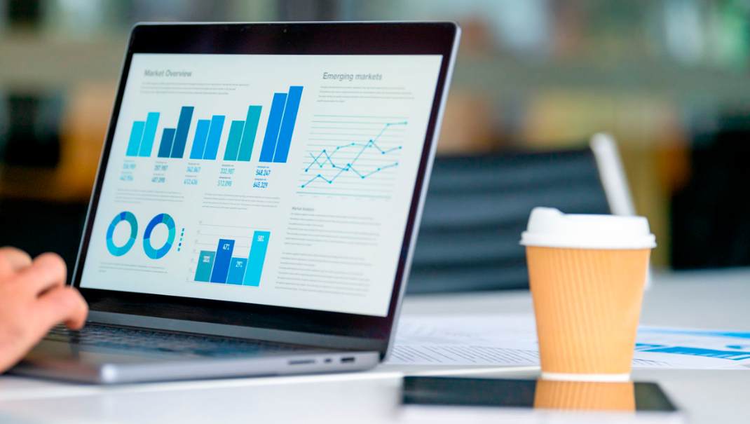 Como dashboards personalizados otimizam a gestão comercial imobiliária