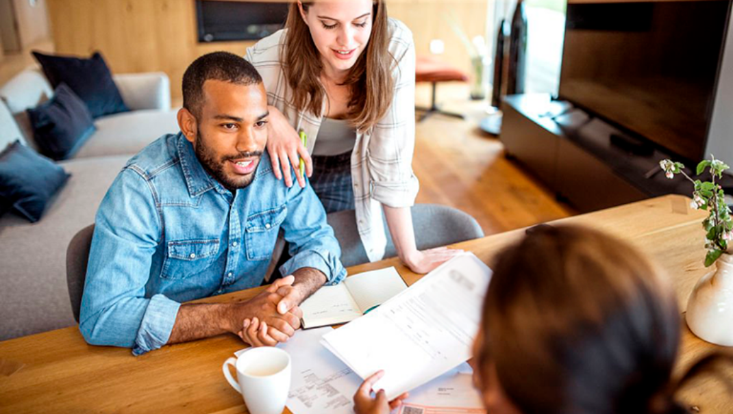 Por que a jornada do cliente é crucial na venda de imóveis?
