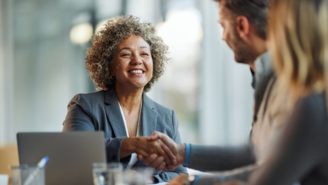 Estratégias para construir relacionamentos de longo prazo com clientes