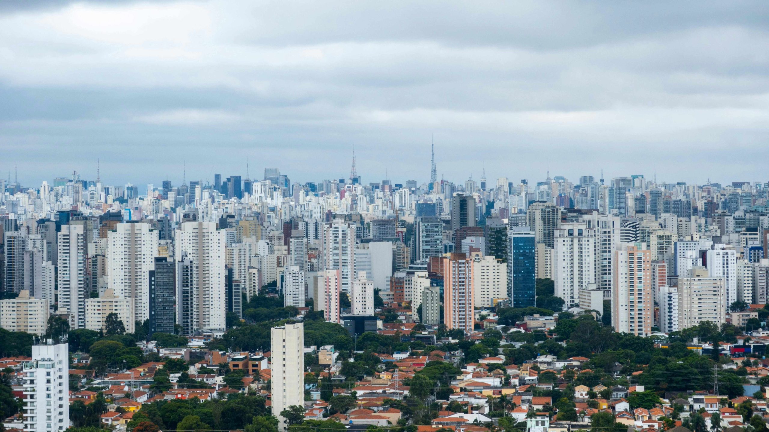 Políticas Públicas Habitacionais em 2025: O Que Gestores Imobiliários Precisam Monitorar?