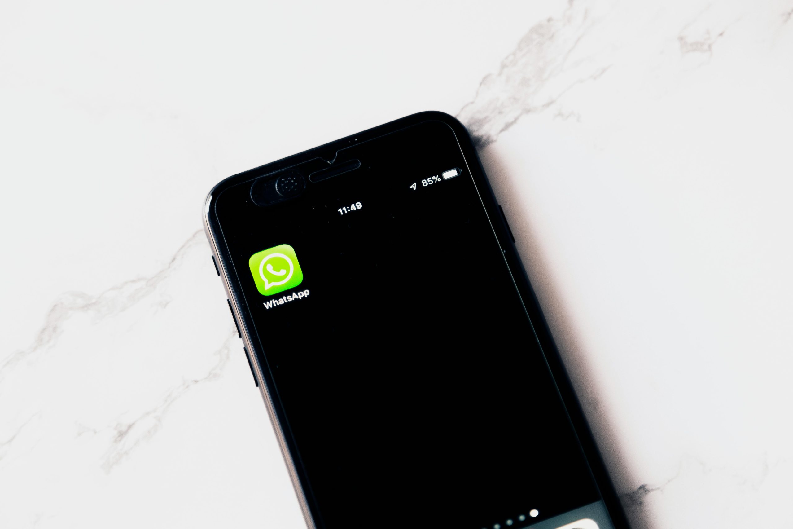 Governança de WhatsApp para vendas: compliance, SLAs e qualidade de dados sem perder velocidade