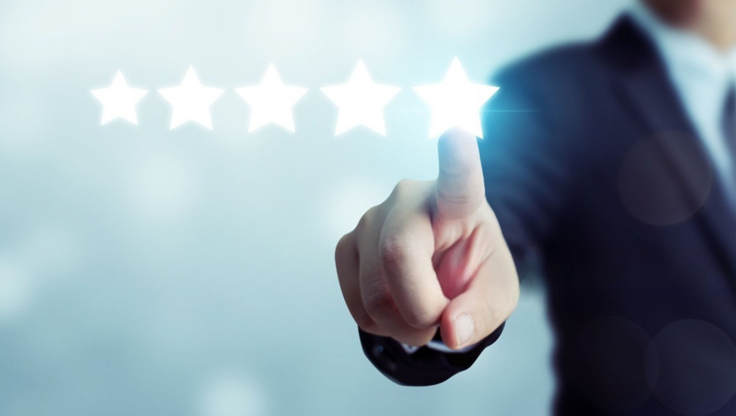 Gestão de Reputação no Setor Imobiliário: Reviews, NPS e Resposta a Crises para Vender Mais