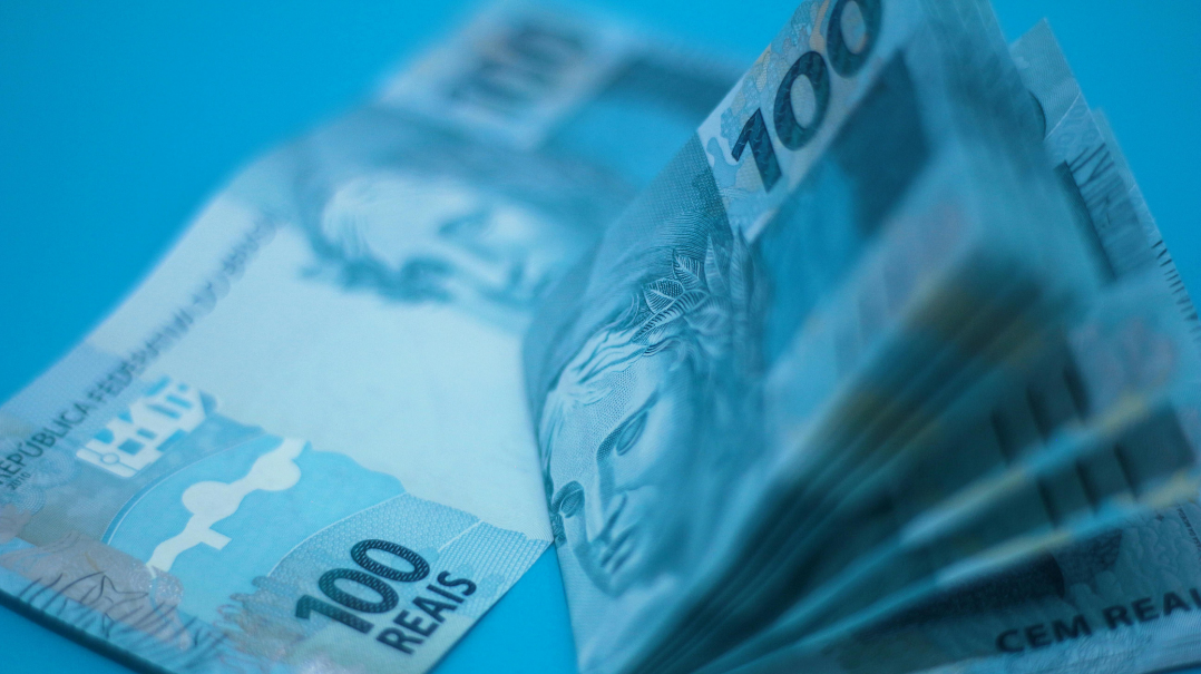 Expectativa de queda da Selic e alta nas concessões de financiamento imobiliário em 2026